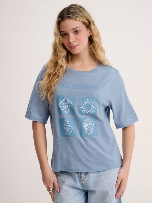 טי-שירט עם הדפס