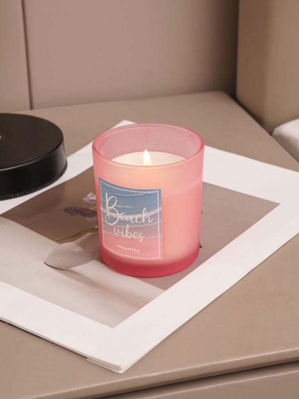 נר במעמד זכוכית