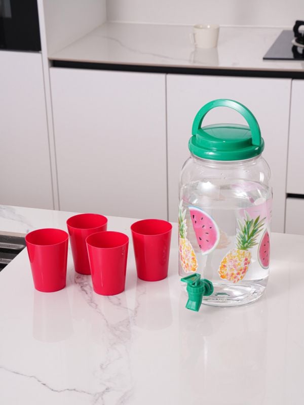 מתקן שתייה עם ברז