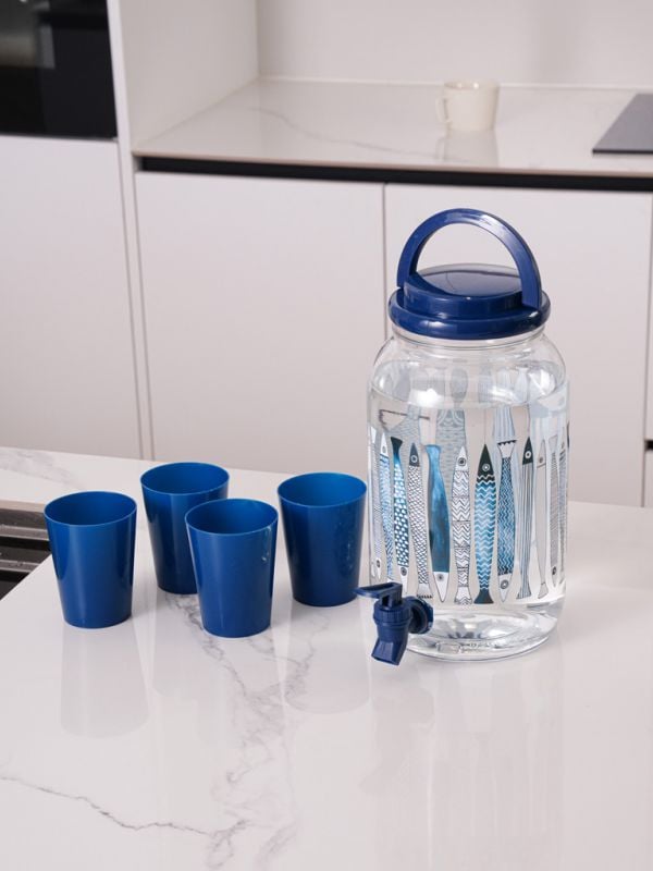 מתקן שתייה עם ברז