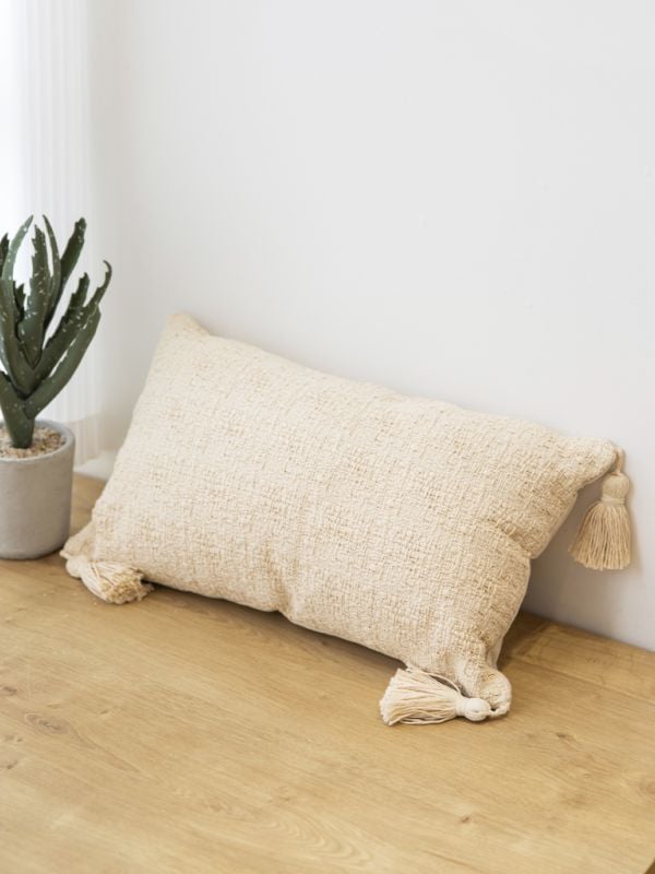 כרית נוי מלבנית