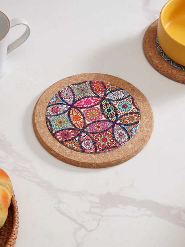 תחתית מעוצבת