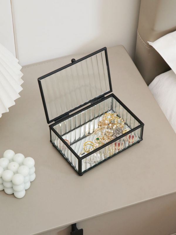 קופסת אחסון מזכוכית