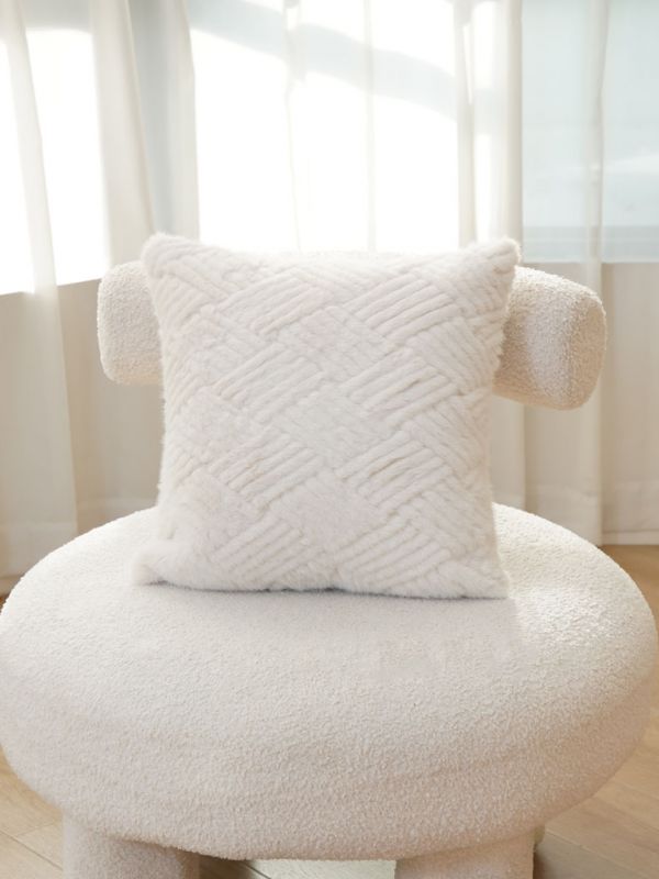 כרית נוי מרובעת