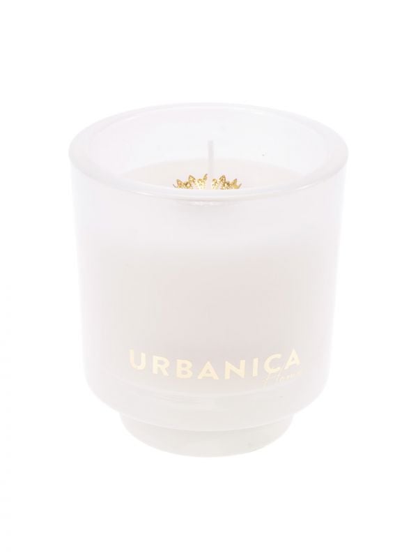 נר במעמד זכוכית