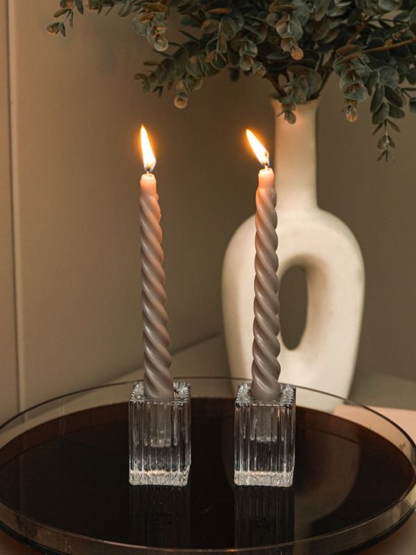 סט 2 פמוטים עם נרות