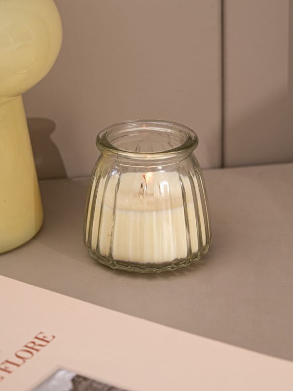 נר ריחני מעוצב