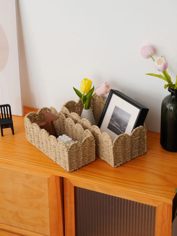 סט 2 סלי קש עם גימור גלי