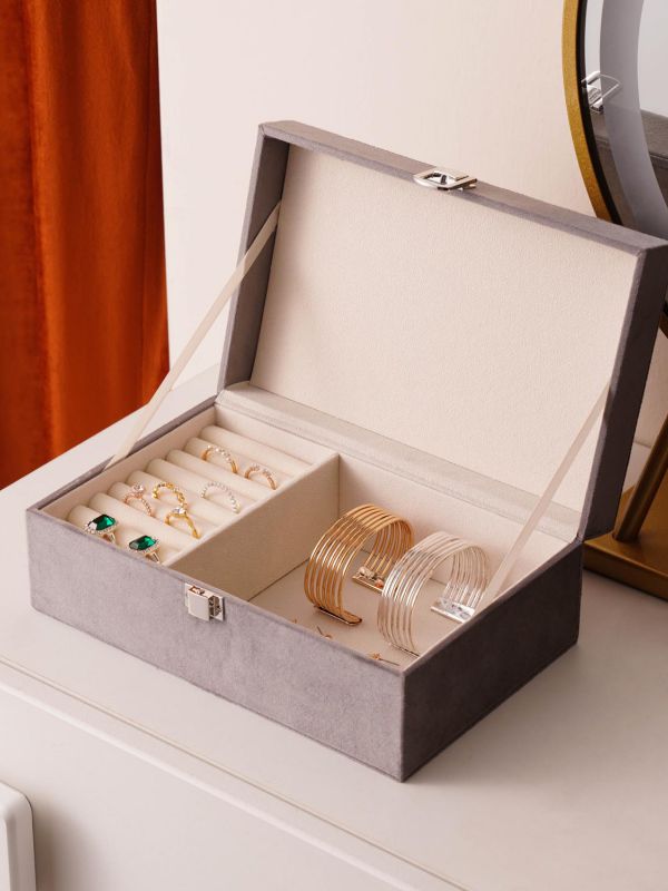 קופסת תכשיטים