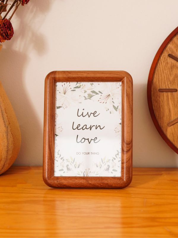 מסגרת עץ לתמונה