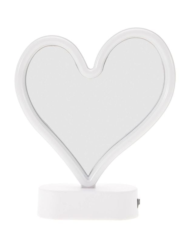 מנורת לב מפלסטיק