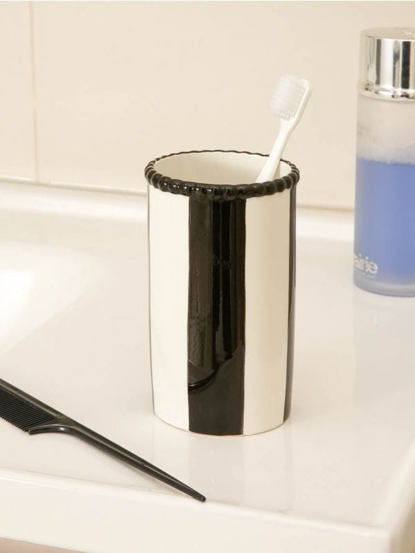 כוס פסים למברשות שיניים