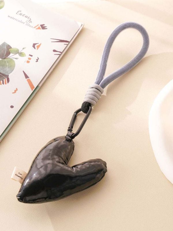 מחזיק מפתחות לב