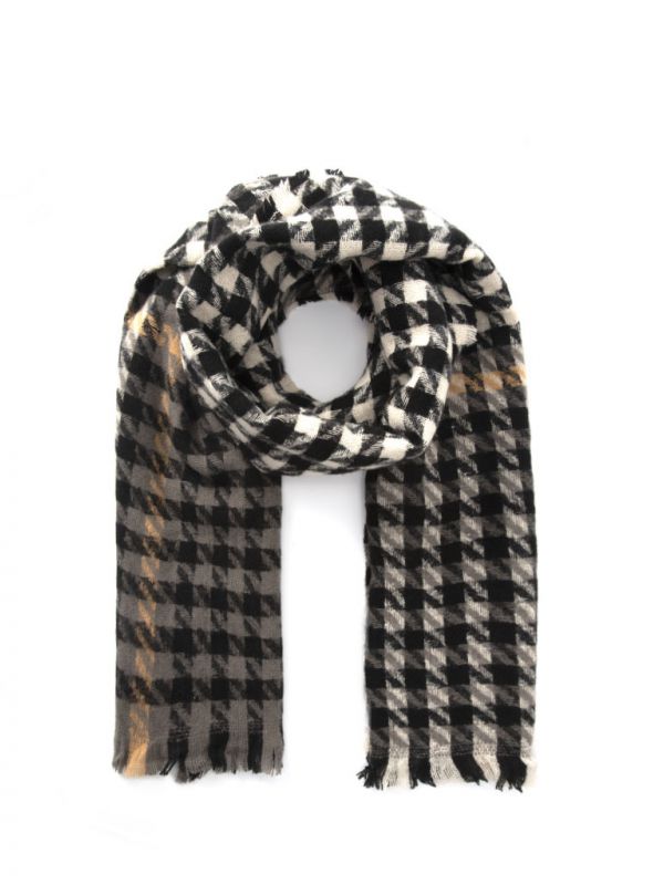 צעיף צמר משבצות