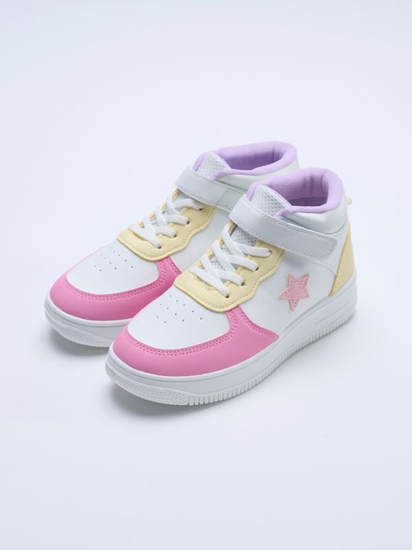 סניקרס גבוהות 30-35