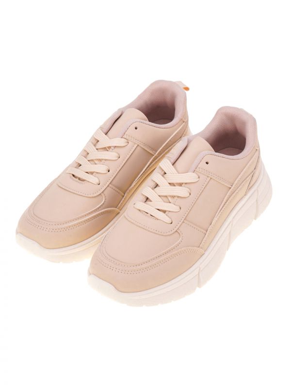 סניקרס קלאסיות