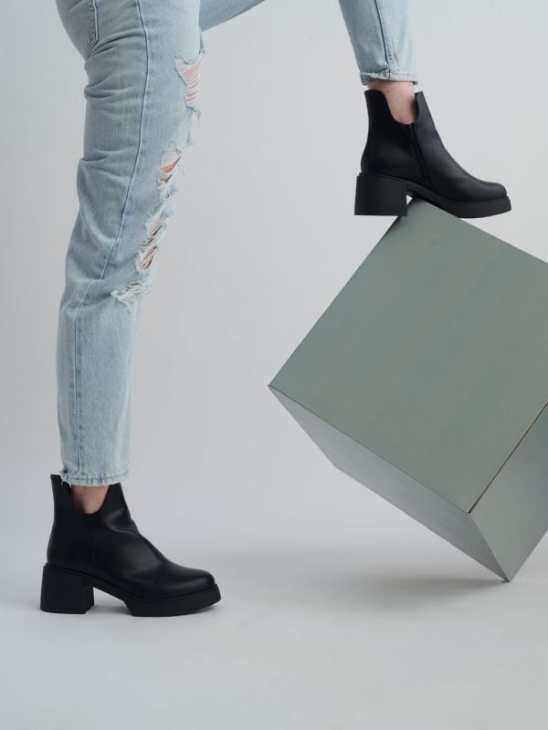 מגפוני דמוי עור