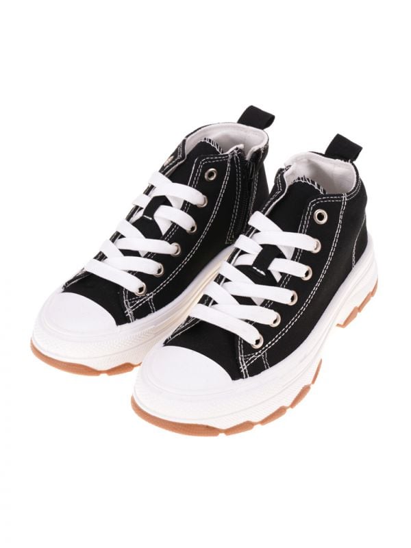 סניקרס צ’אנקיות גבוהות