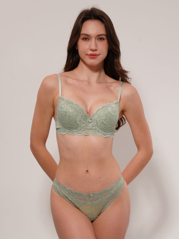 תחתוני חוטיני תחרה