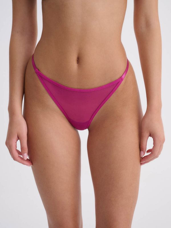 תחתוני חוטיני שקפקפים