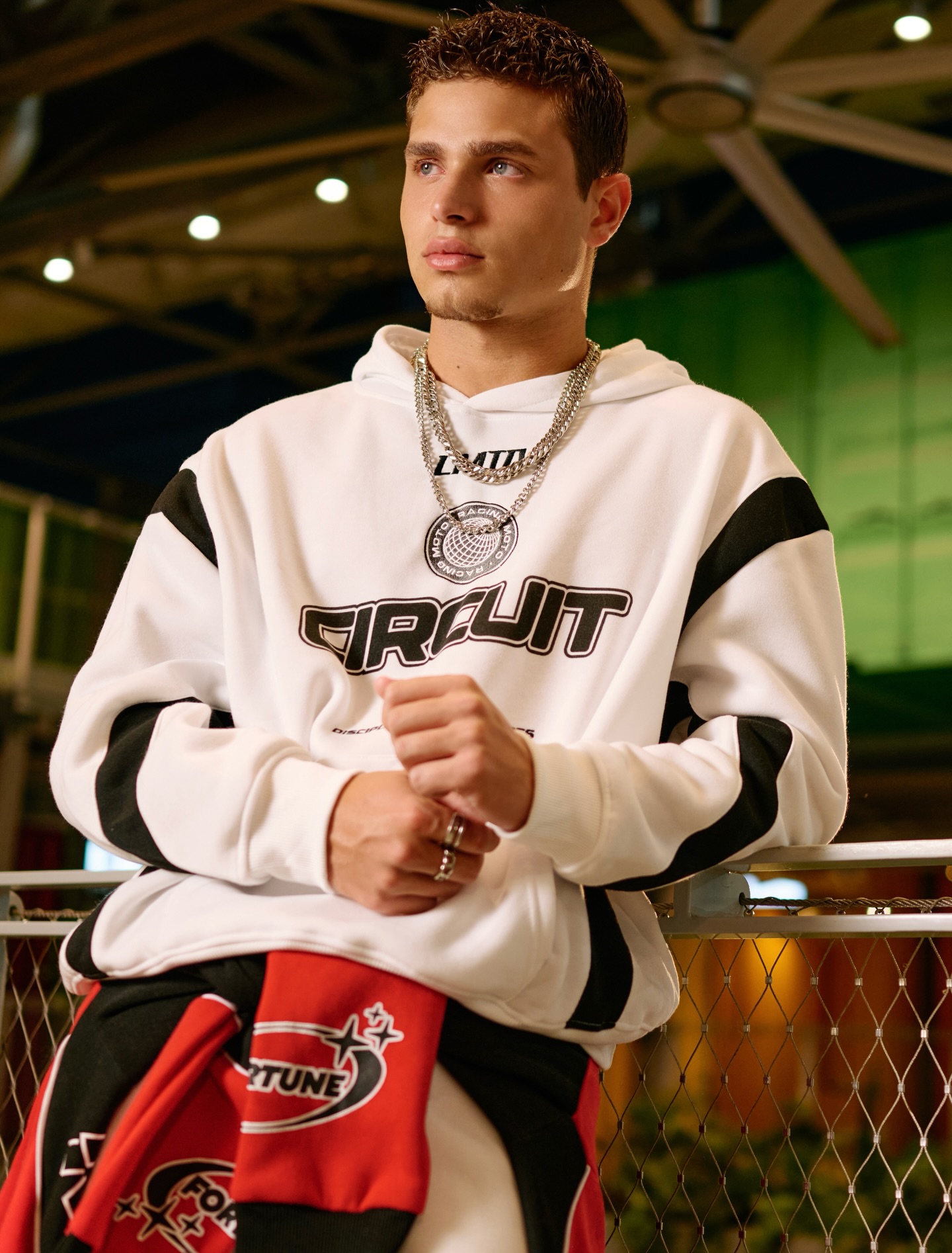 Sporty & effortless 
Make it cool🖤